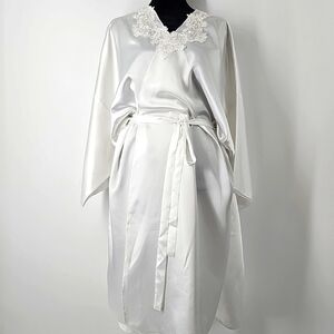 California Miss Satiny Robe‎ w Embroidered Embellishments & Dolman Sleeves